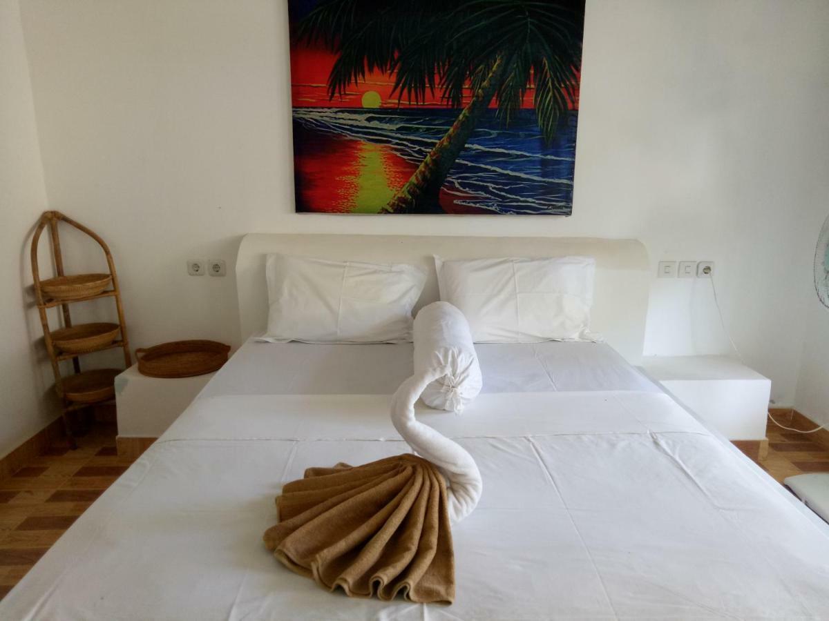 Palm Trees Villas Gili Air Exterior foto