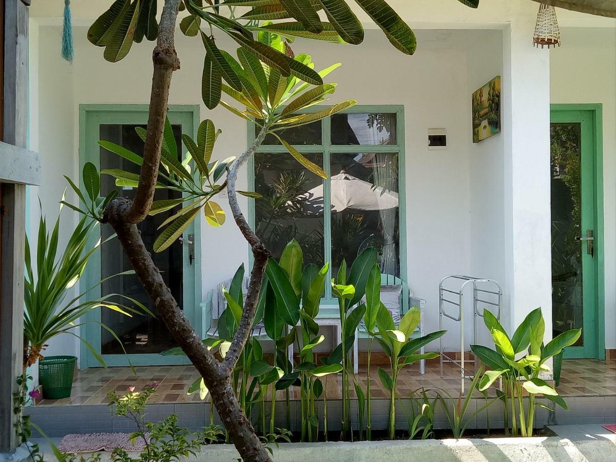 Palm Trees Villas Gili Air Exterior foto